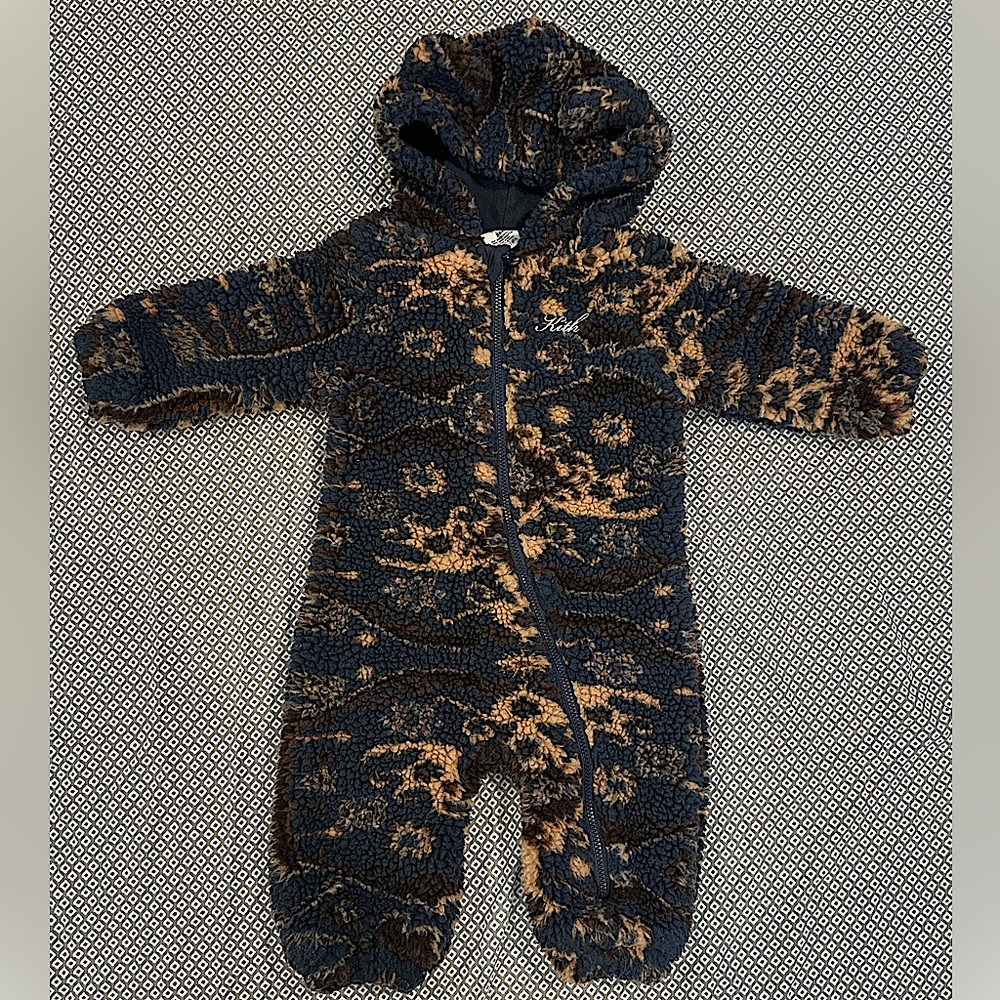 Kith onesie 3-6 Months Fluffy Zip Up